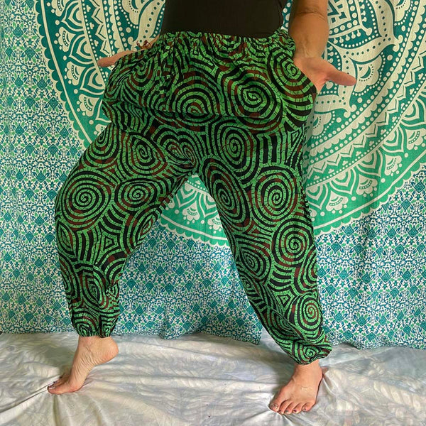 Drawstring Spiral Harem Pants with side pockets