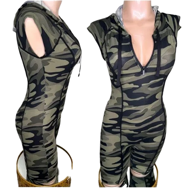 Camo zipper romper close up